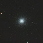 Photographed with RC8" reflector telescope and ASI 2600MC color CMOS camera in Stuvsta, August 2024. Exposure was 20 * 1 min with IDAS LPS P3 light pollution filter. Post processing in Pixinsight witth Blur Exterminator. M13, Hercules Cluster